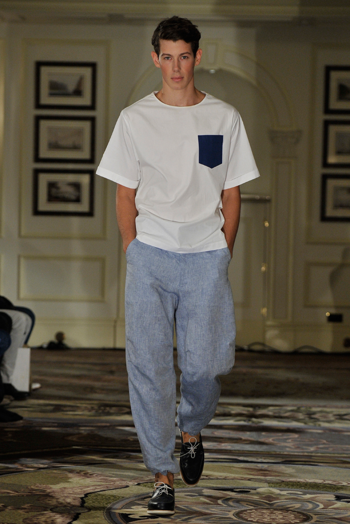 E. Tautz 2012DƬ