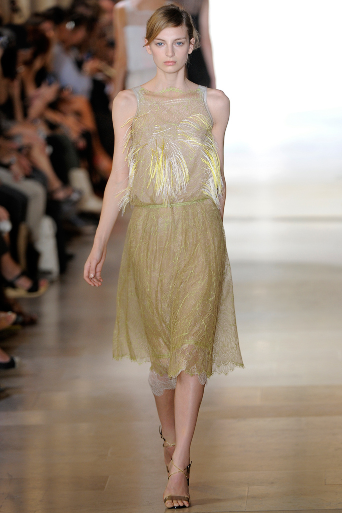 Sharon Wauchob 2012�����������DƬ