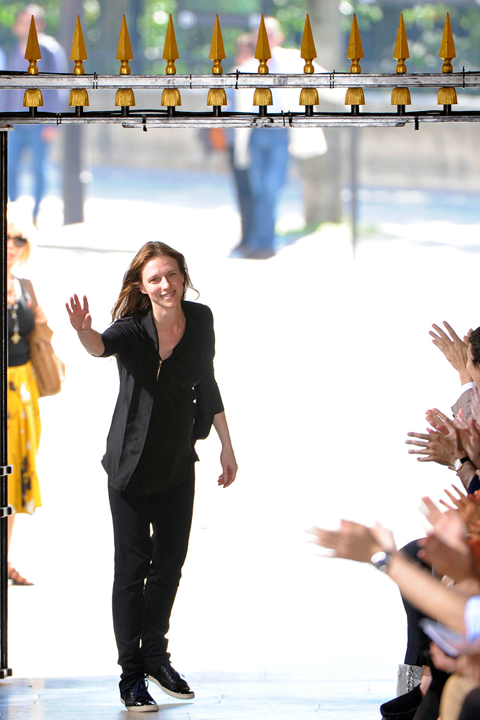 Sharon Wauchob 2012�����������DƬ