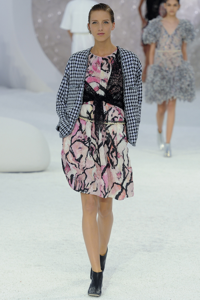 Chanel 2012DƬ