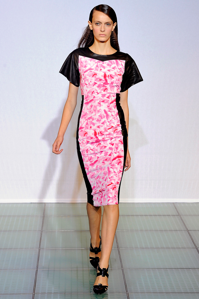 Costume National 2012DƬ