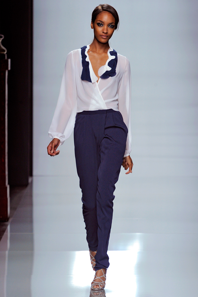 Emanuel Ungaro 2012�����������DƬ