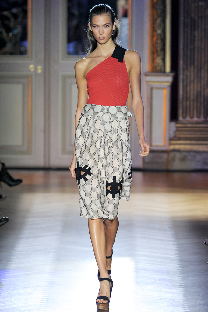 Roland Mouret 2012DƬ