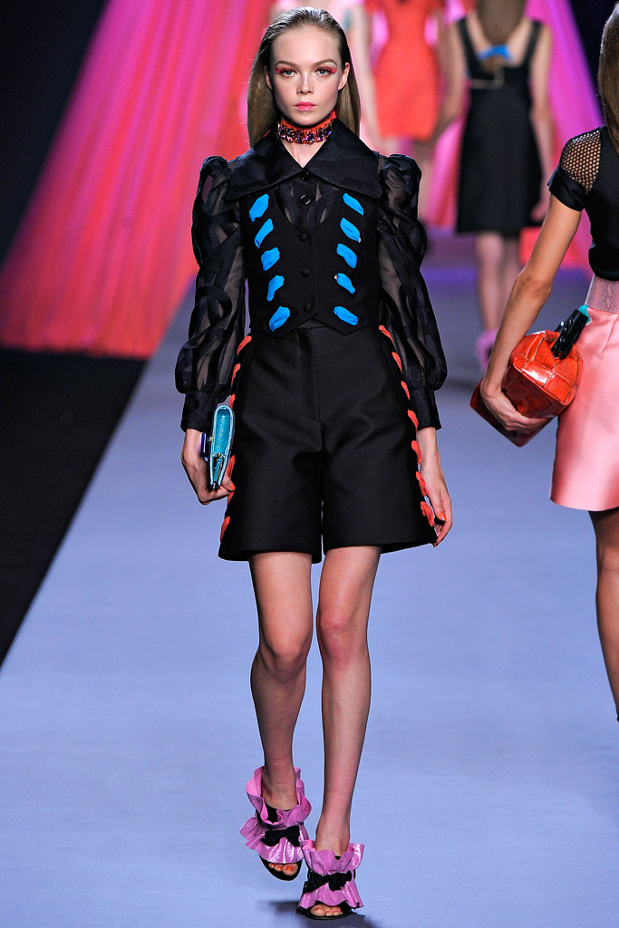 Viktor & Rolf 2012DƬ
