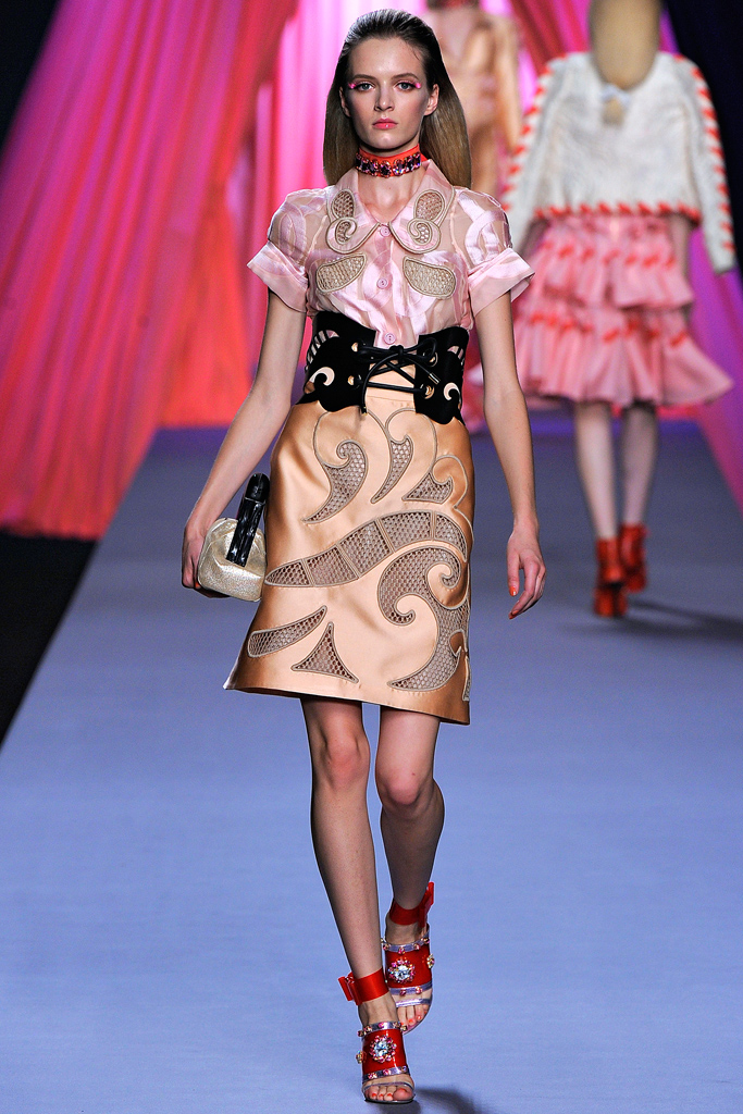 Viktor & Rolf 2012DƬ