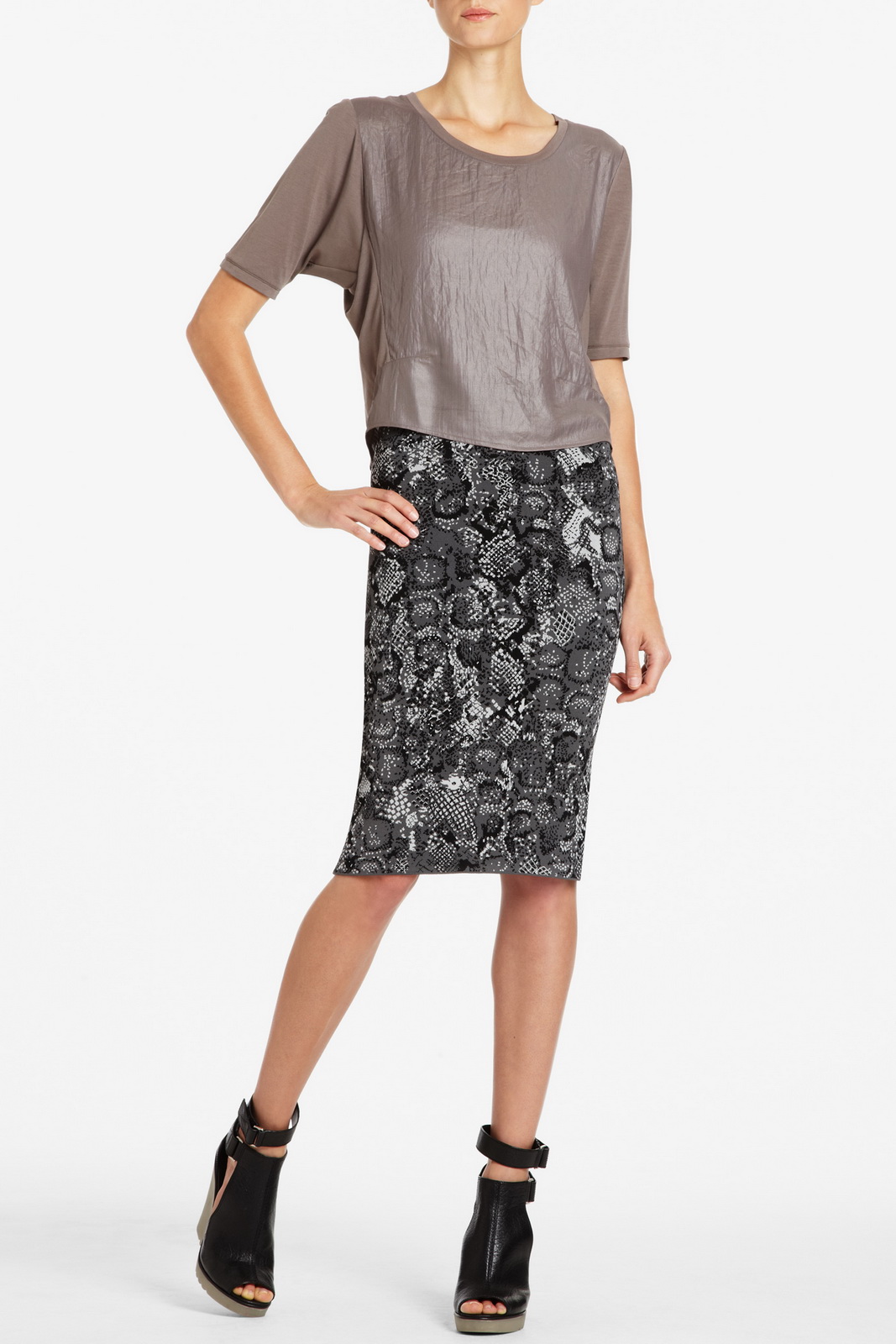 BCBGMAXAZRIA 2011秋冬RTW系列 高清圖片