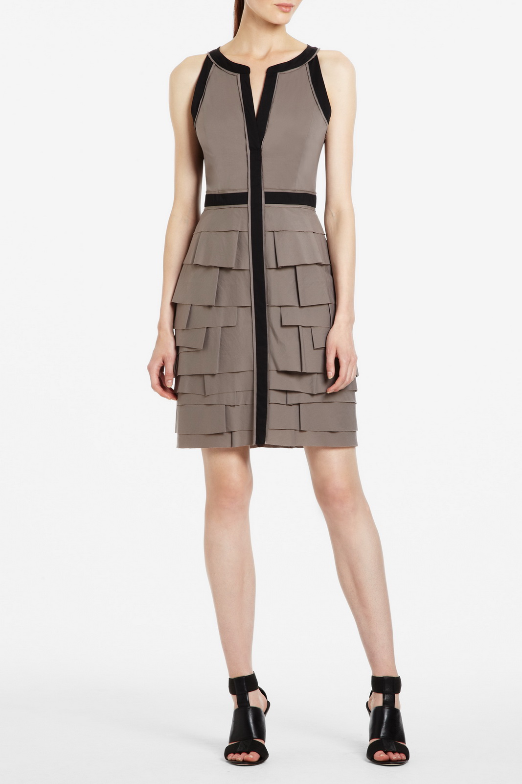 BCBGMAXAZRIA 2011秋冬RTW系列 高清圖片