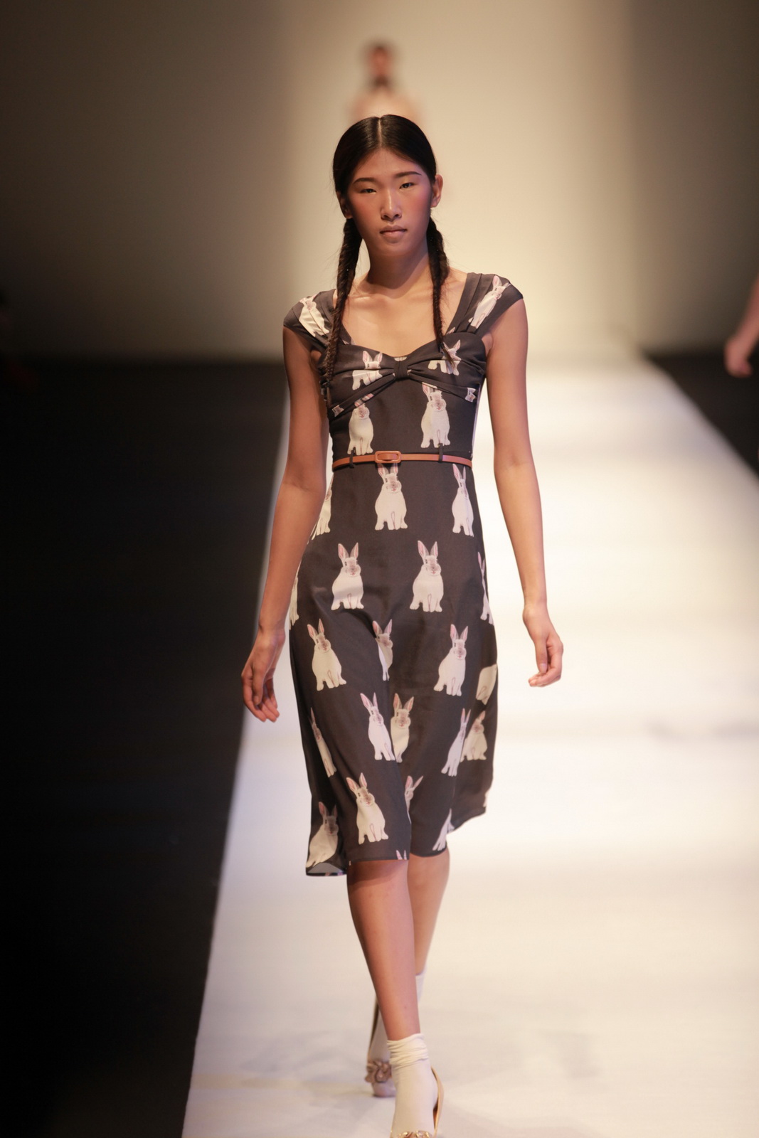 YOUNG DESIGNERSFOR XIU 2012 DƬ
