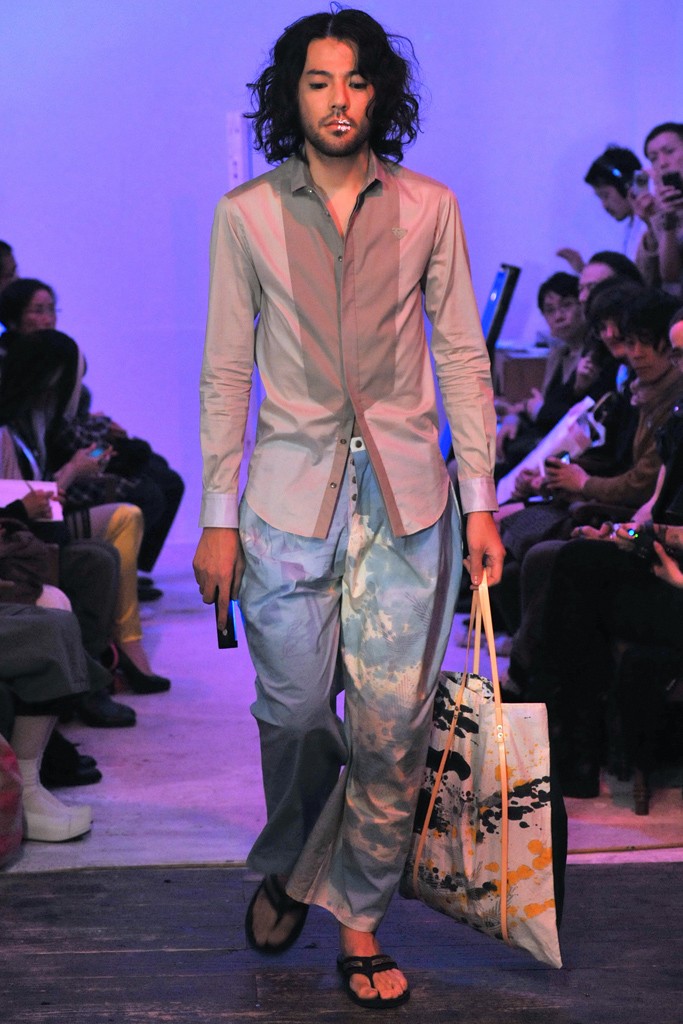Etw. Vonneguet 2012 |DƬ
