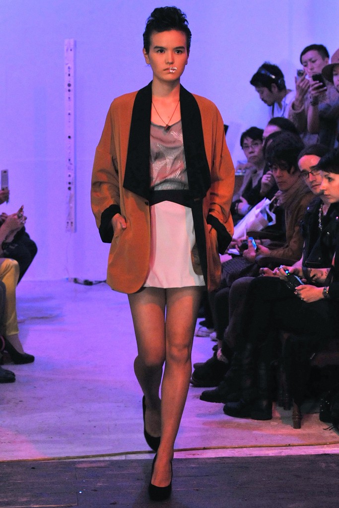 Etw. Vonneguet 2012 |DƬ