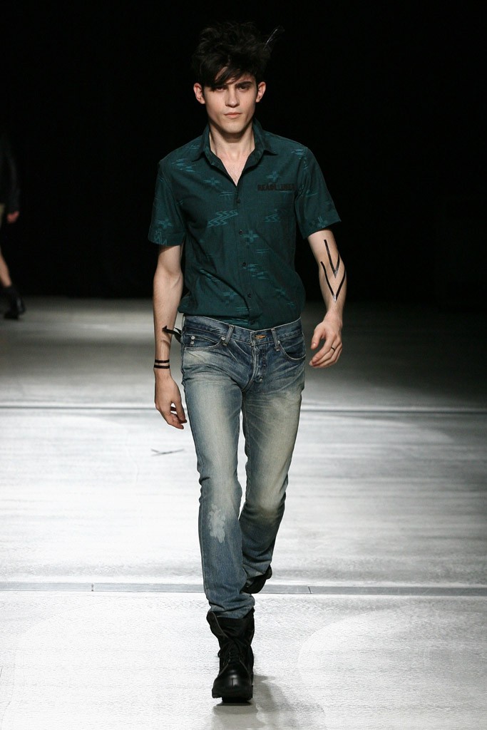 Headl_iner 2012���� �|������DƬ