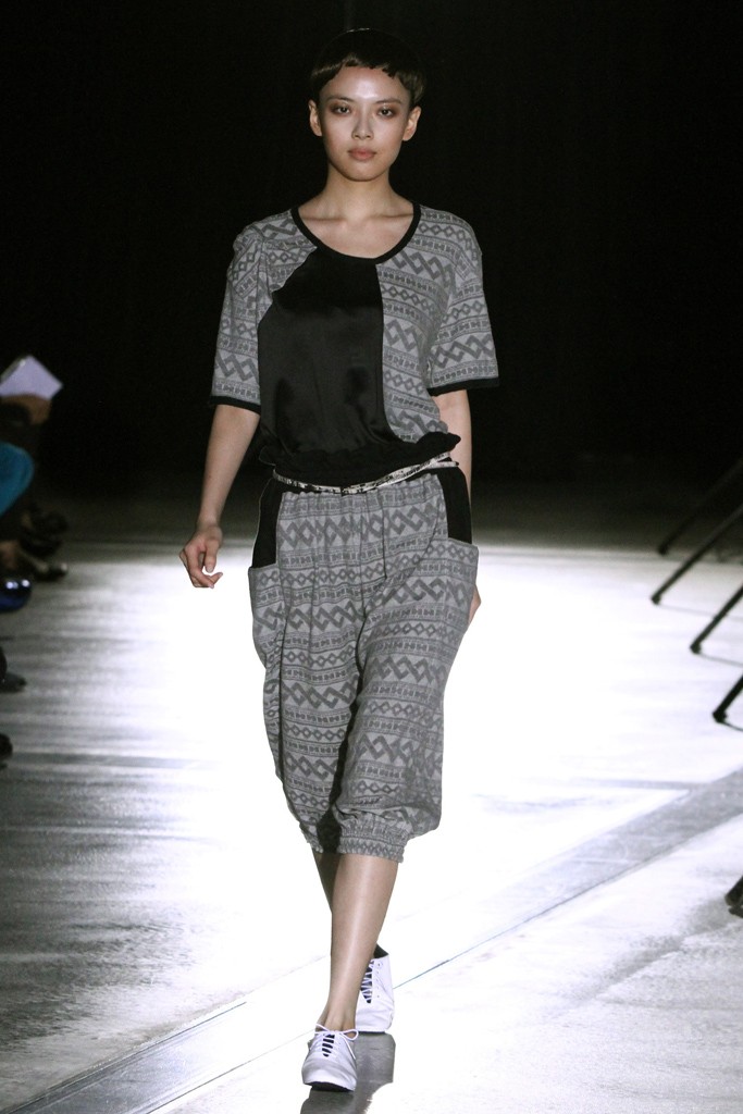 In-Process by Hall Ohara 2012 |DƬ