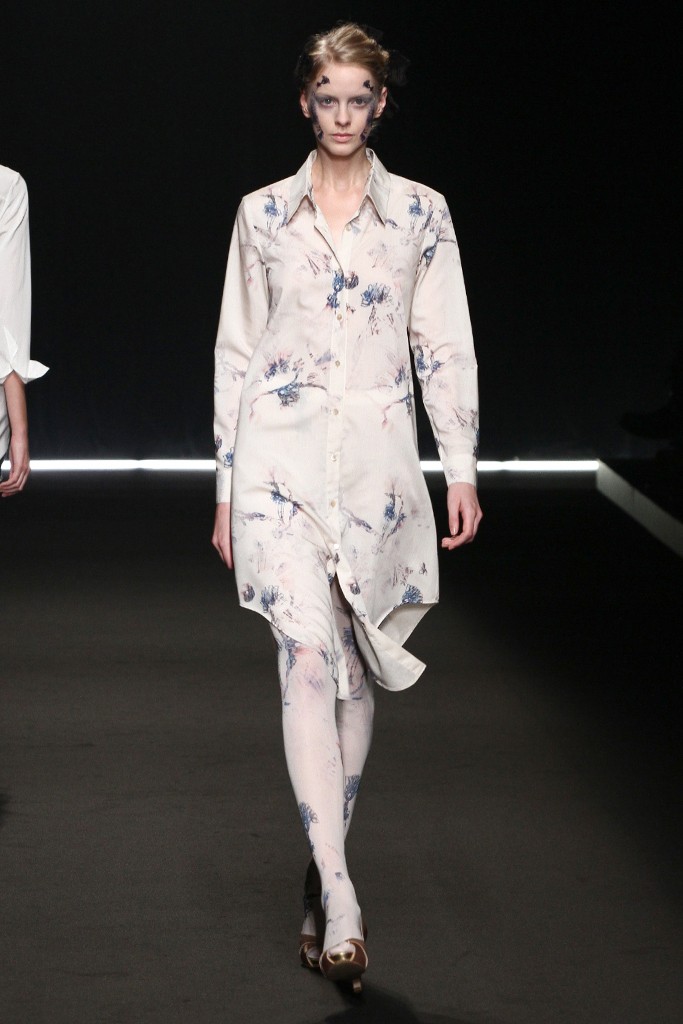 Yasutoshi Ezumi 2012 |DƬ