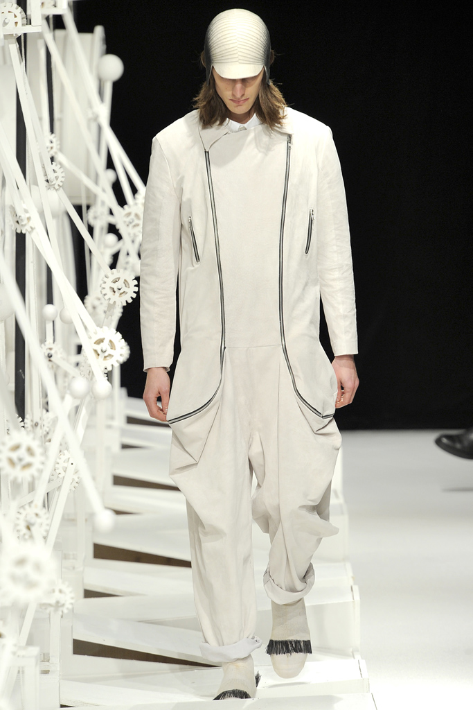 Henrik Vibskov 2012ﶬbDƬ