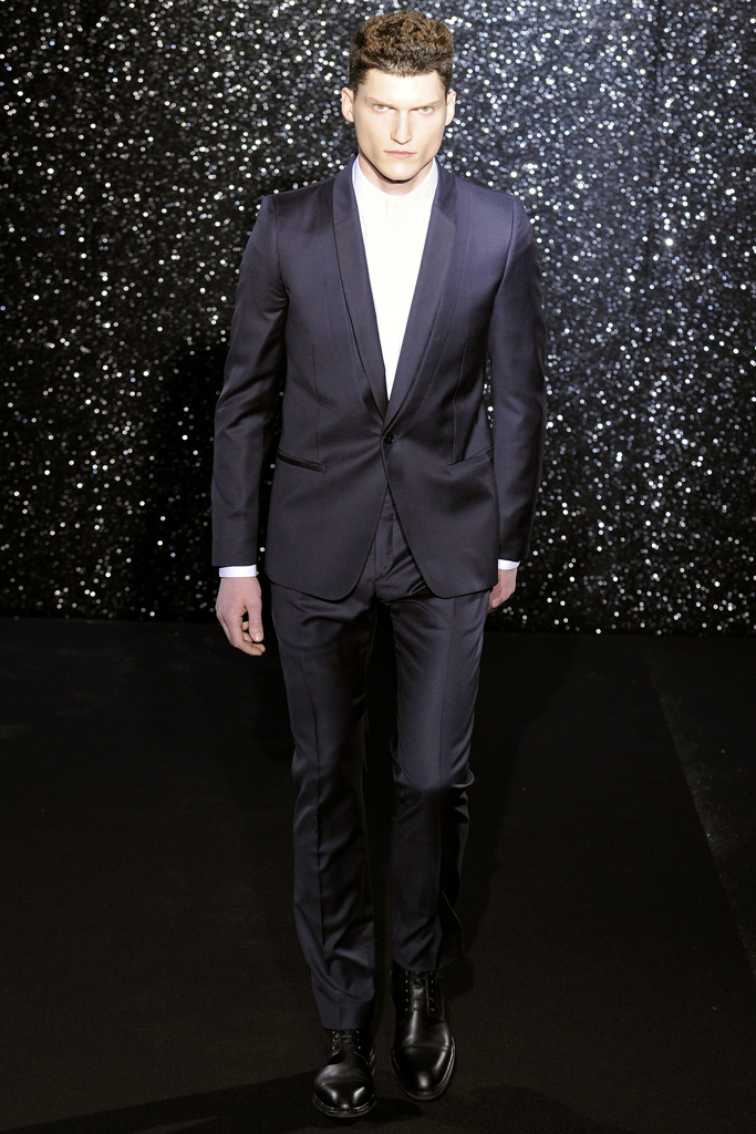 Mugler 2012ﶬbDƬ