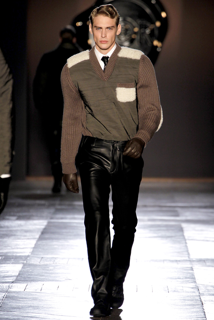 Viktor & Rolf 2012ﶬbDƬ