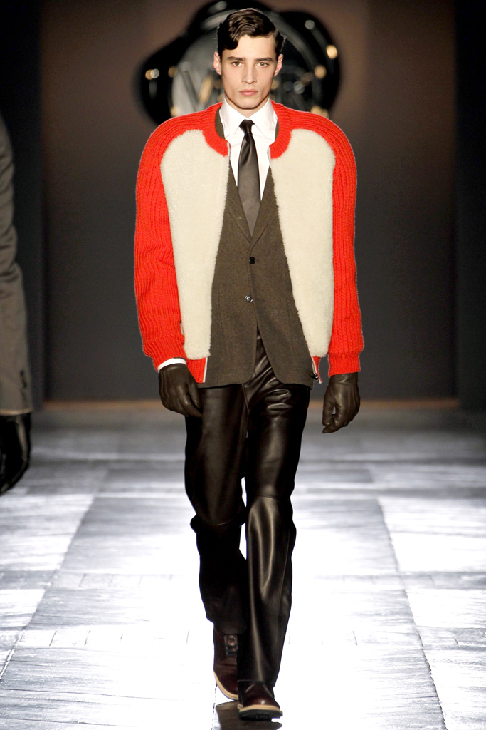 Viktor & Rolf 2012ﶬbDƬ