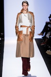 BCBG Max Azria 2012ﶬ