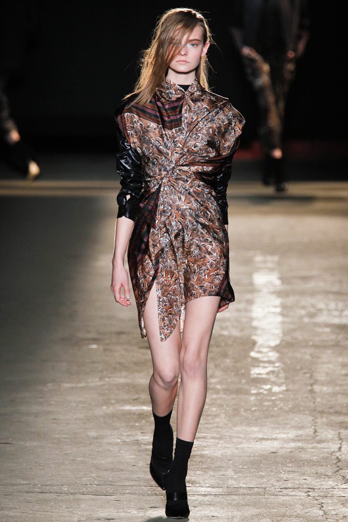 Edun 2012ﶬ¸DƬ