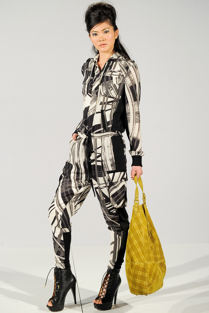 L.A.M.B 2012ﶬ¸DƬ