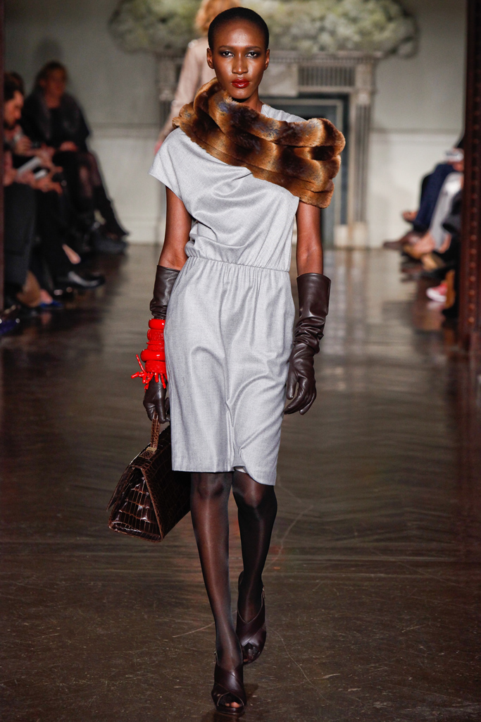 St. John 2012ﶬ¸DƬ