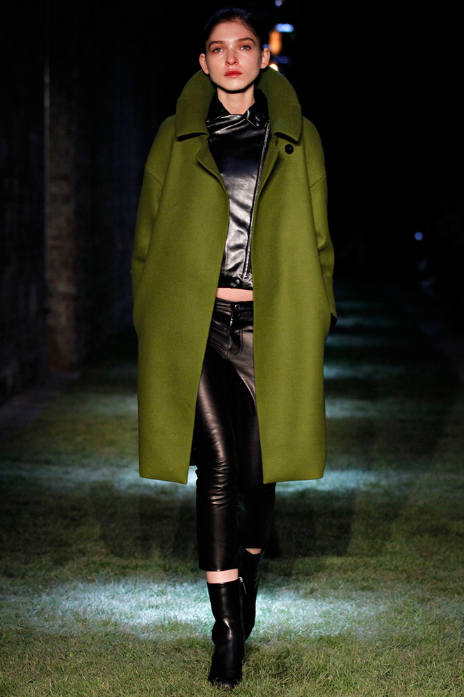 Thomas Tait 2012ﶬ¸DƬ