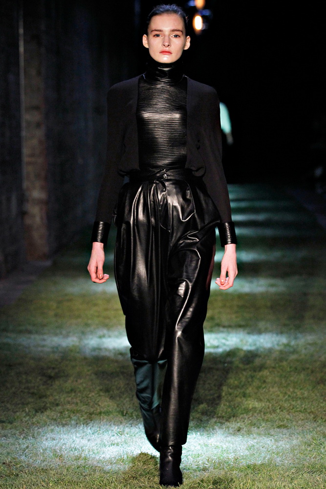 Thomas Tait 2012ﶬ¸DƬ