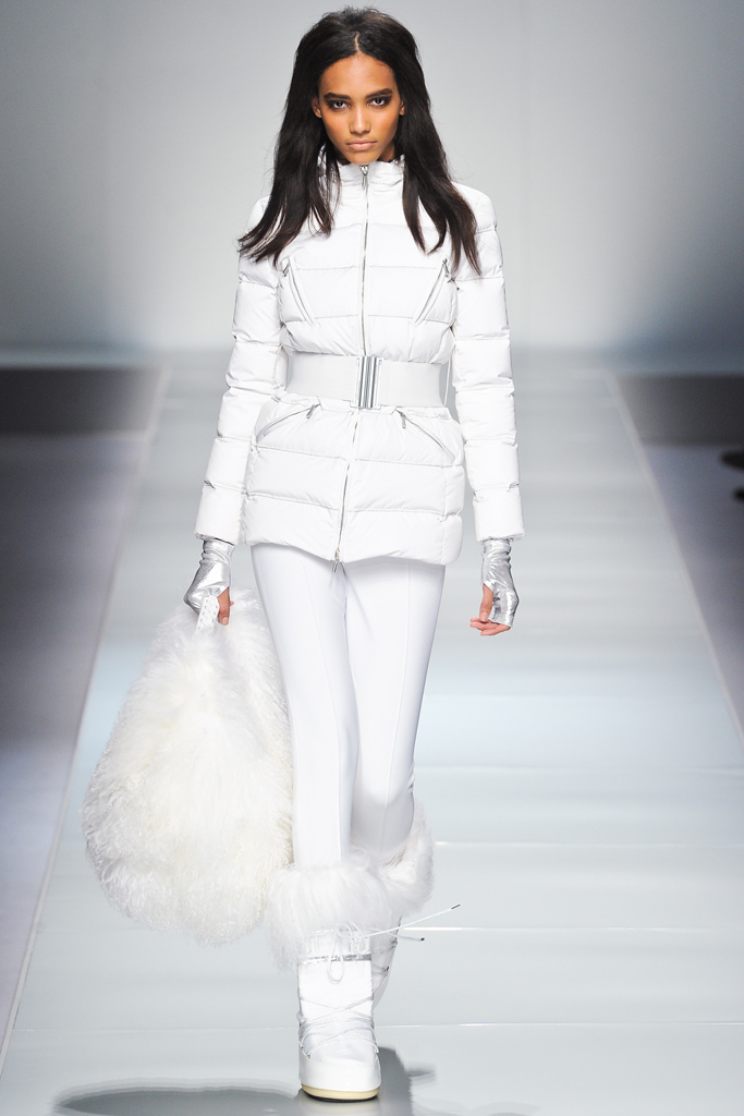 Blumarine 2012ﶬ¸DƬ