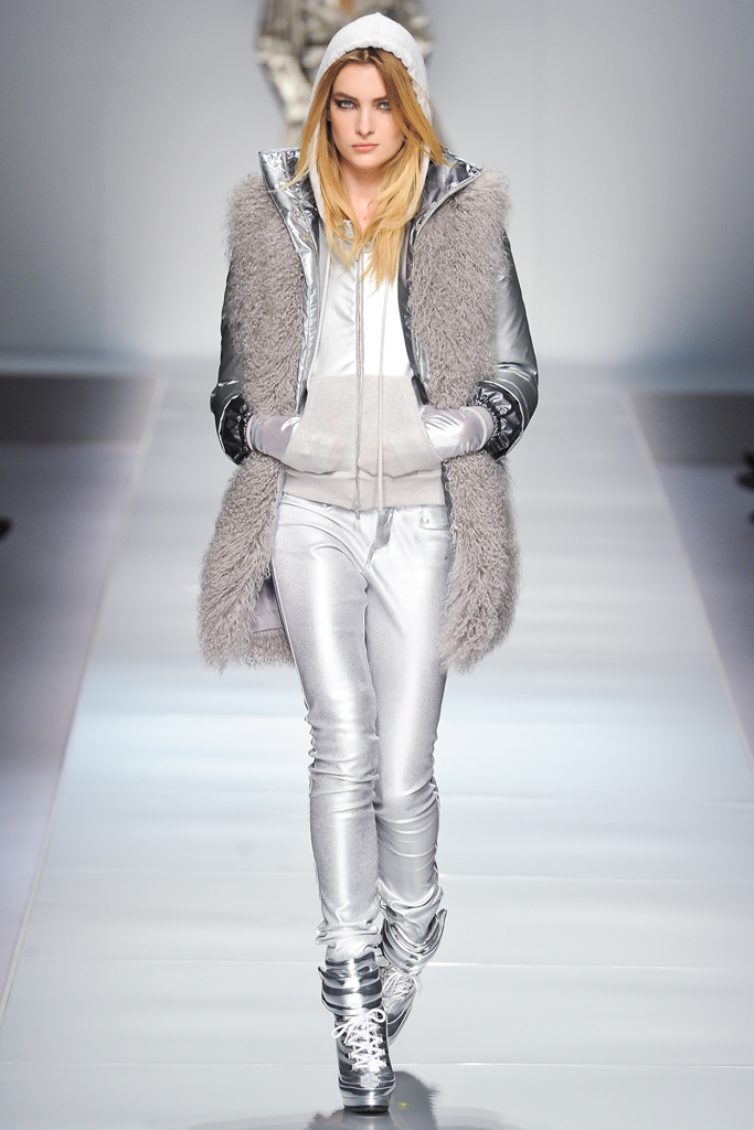 Blumarine 2012�ﶬ���¸���DƬ