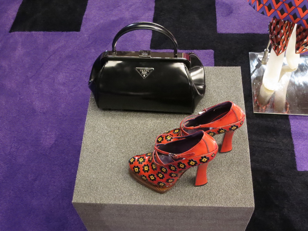 Prada 2012ﶬƷDƬ