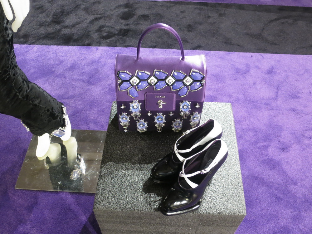 Prada 2012ﶬƷDƬ