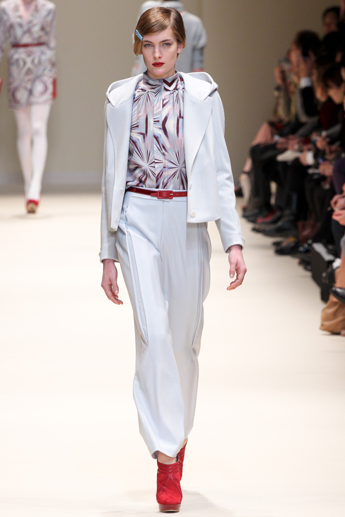 Cacharel 2012ﶬϵиDƬ