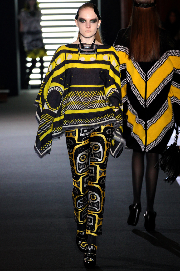 Jean-Charles de Castelbajac 2012ﶬ DƬ