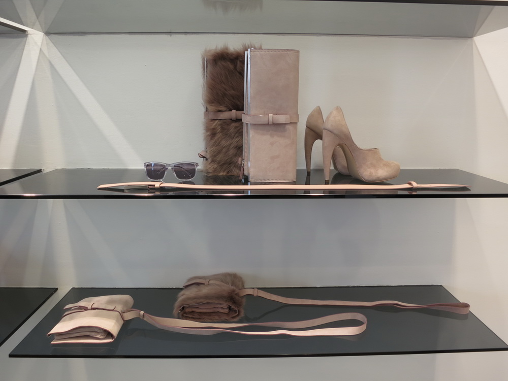 Calvin Klein ReseeDƬ