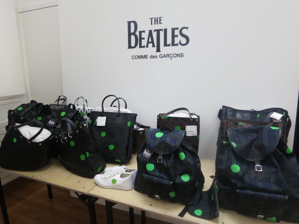 Comme des Garcons ReseeDƬ