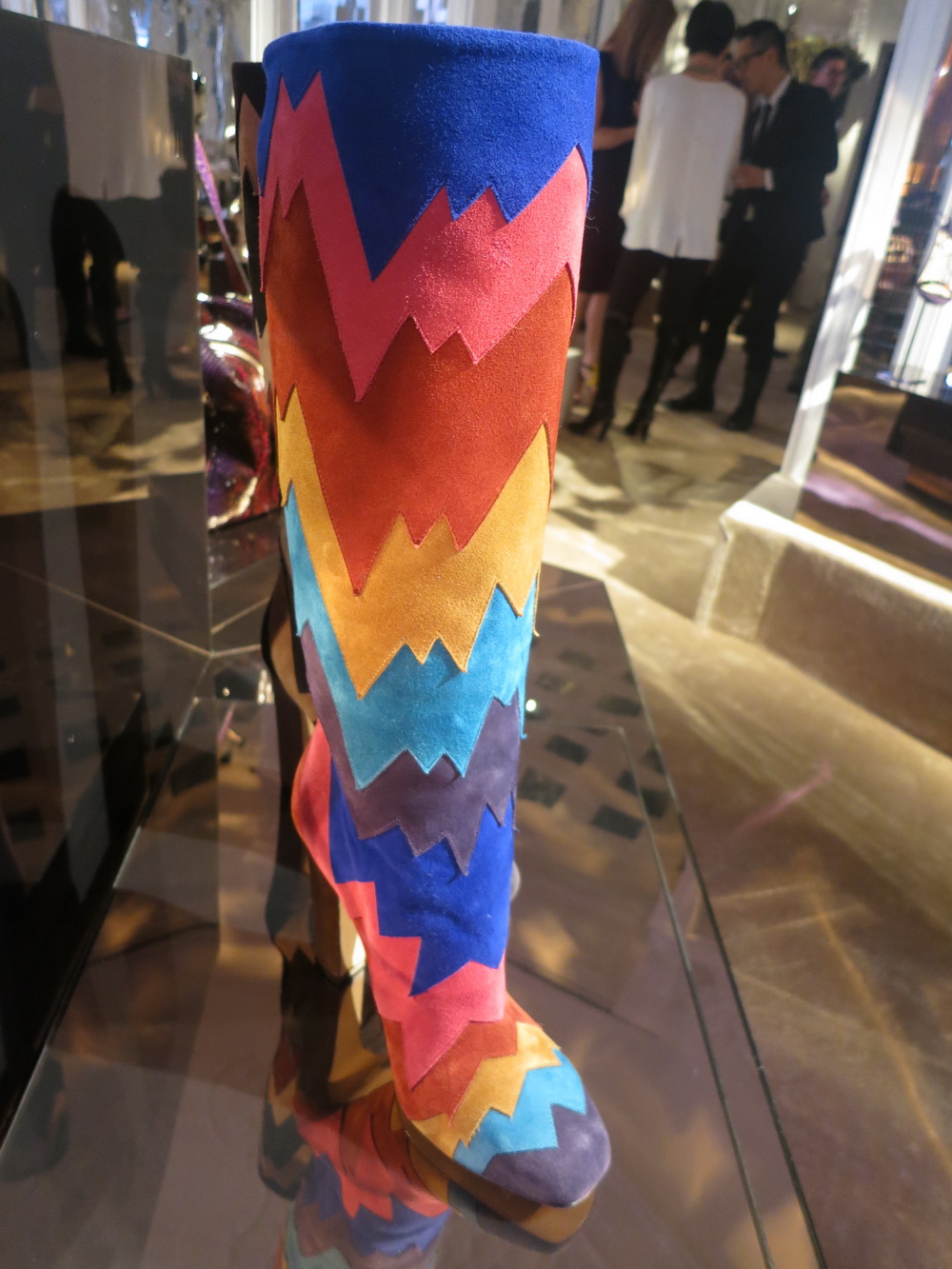 Jimmy Choo Resee����DƬ