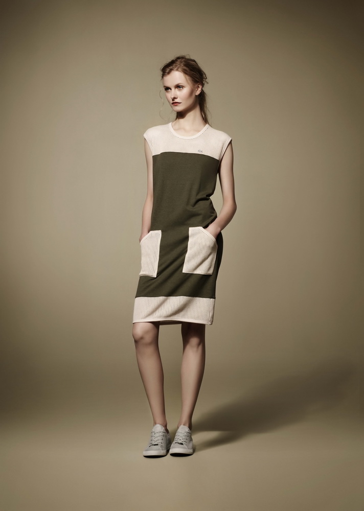 LACOSTE 2012 Woman Lookbook DƬ