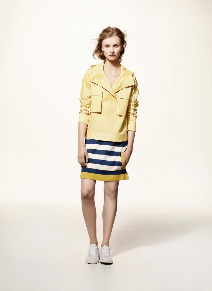 LACOSTE 2012 Woman Lookbook DƬ
