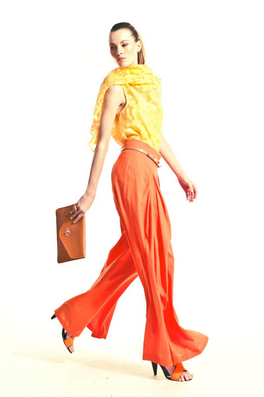 House of Laurel 2012V DƬ