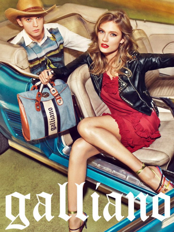 John Galliano 2012ďV DƬ