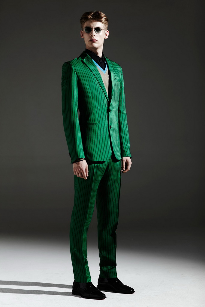 Jonathan Saunders 13bDƬ