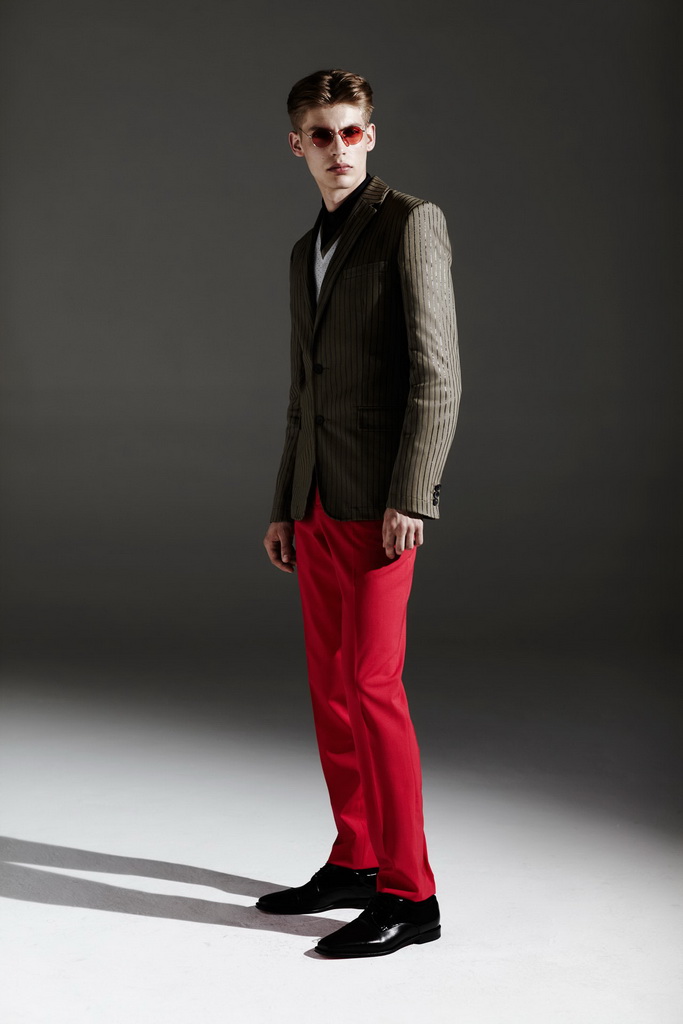 Jonathan Saunders 13bDƬ