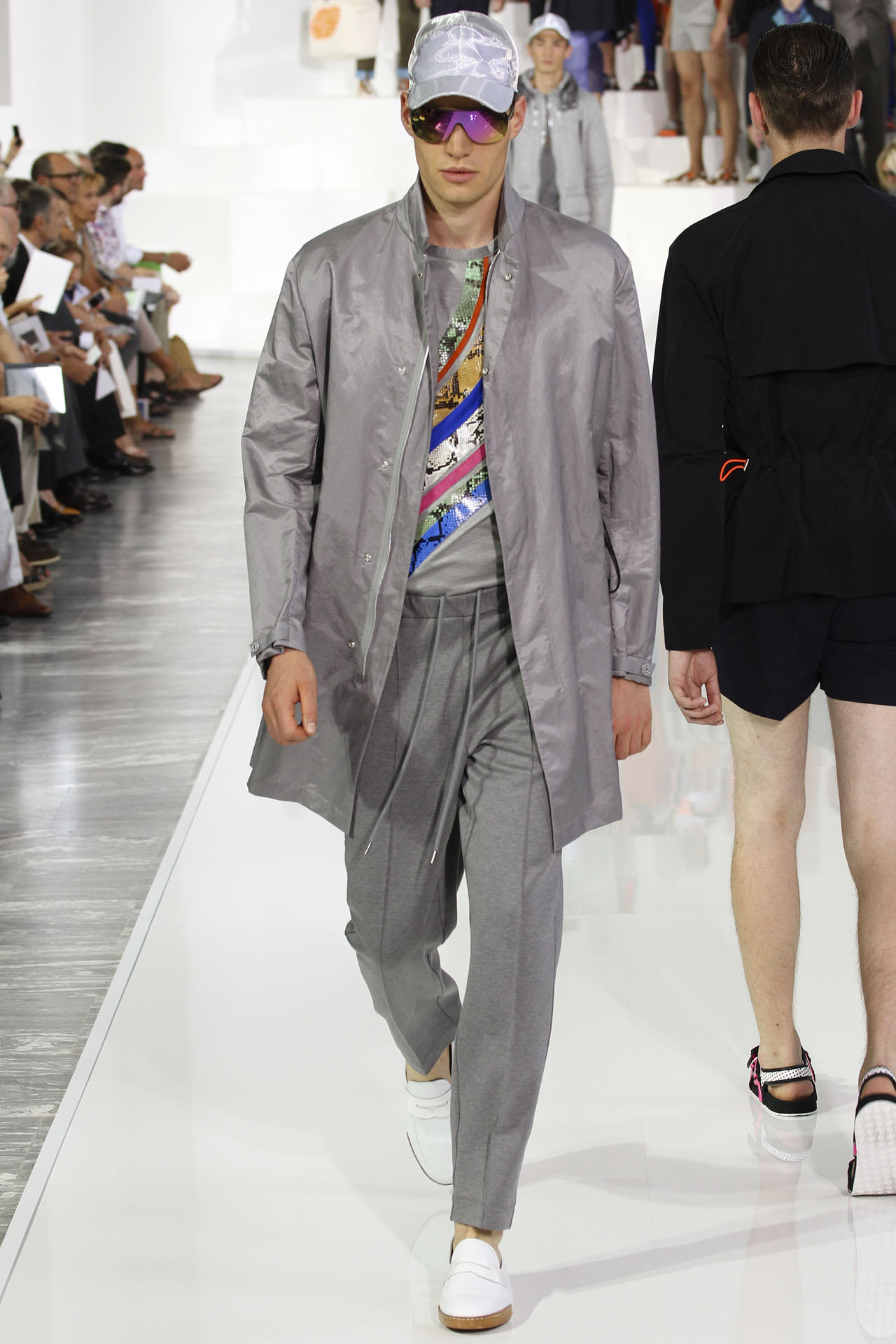 Dirk Bikkemberg 13bDƬ