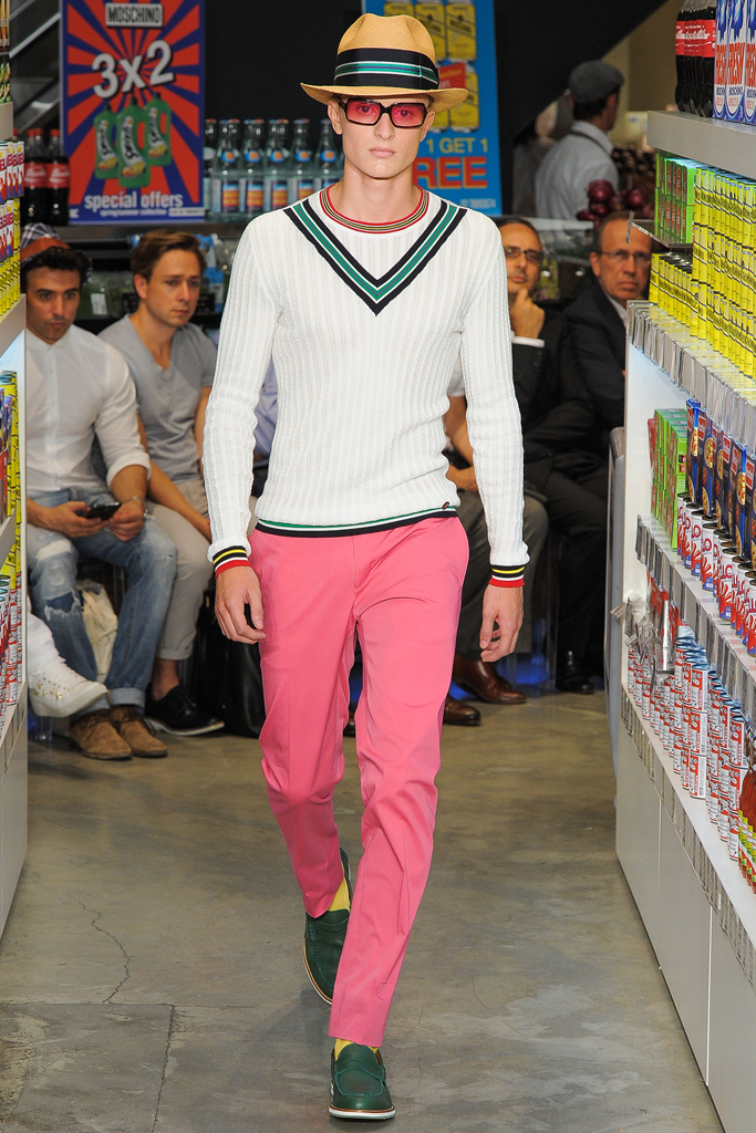 Moschino 13�������b����DƬ