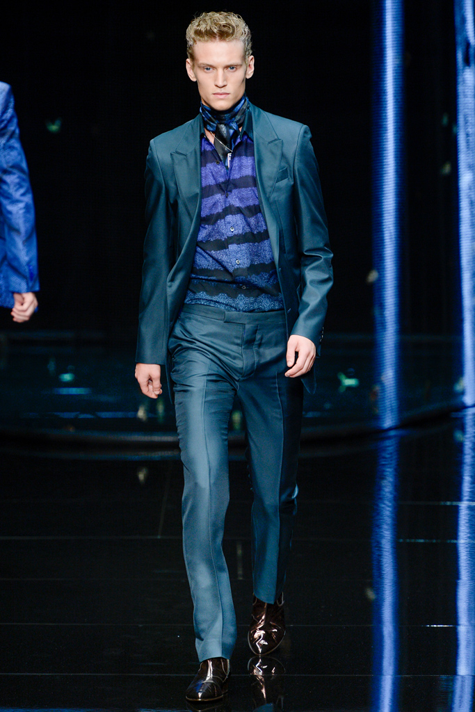 Roberto Cavalli 13bDƬ