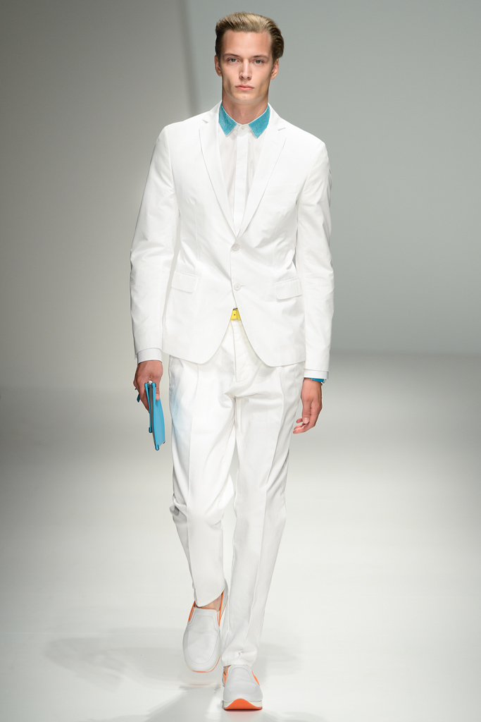 Salvatore Ferragamo 13bDƬ