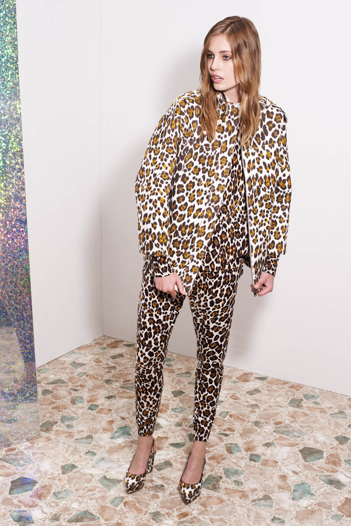Stella McCartney 13紺DƬ