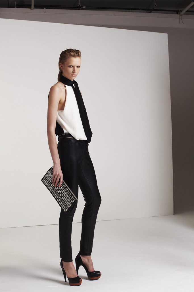 Costume National 13紺DƬ