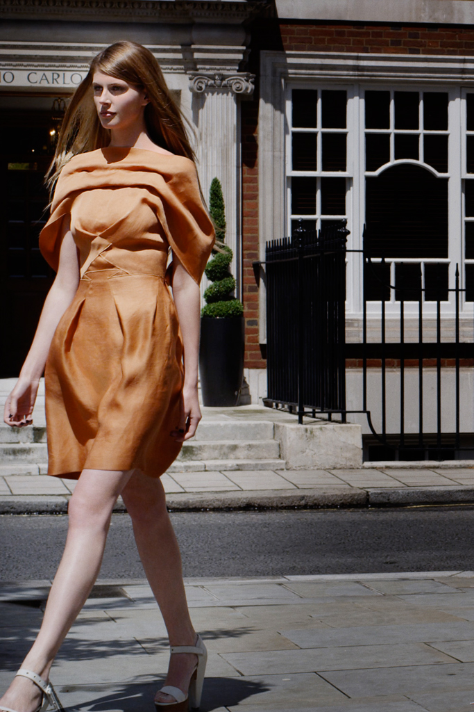 Roland Mouret 13紺DƬ