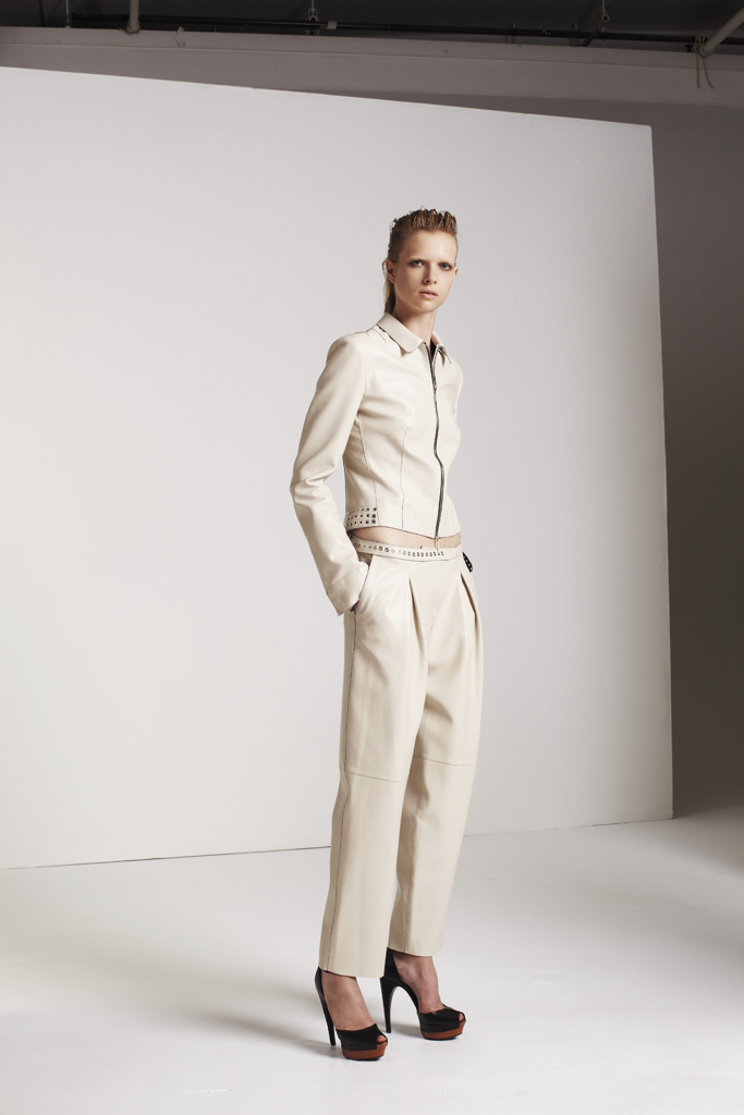 Costume National 13紺DƬ